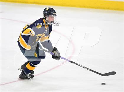 Thumbnail 1 in Simsbury vs. Notre Dame, WH (CIAC DI Semifinal) photogallery.