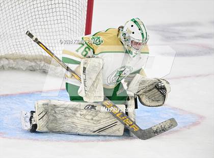 Thumbnail 1 in Simsbury vs. Notre Dame, WH (CIAC DI Semifinal) photogallery.