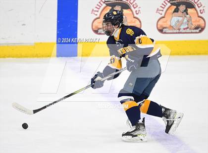 Thumbnail 2 in Simsbury vs. Notre Dame, WH (CIAC DI Semifinal) photogallery.