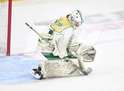 Thumbnail 2 in Simsbury vs. Notre Dame, WH (CIAC DI Semifinal) photogallery.