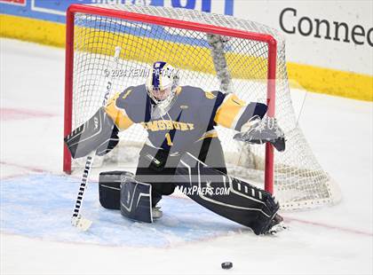 Thumbnail 2 in Simsbury vs. Notre Dame, WH (CIAC DI Semifinal) photogallery.