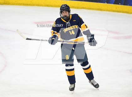 Thumbnail 2 in Simsbury vs. Notre Dame, WH (CIAC DI Semifinal) photogallery.