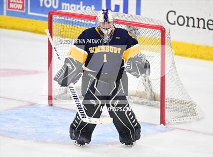 Thumbnail 2 in Simsbury vs. Notre Dame, WH (CIAC DI Semifinal) photogallery.