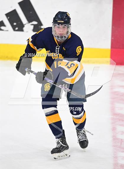 Thumbnail 1 in Simsbury vs. Notre Dame, WH (CIAC DI Semifinal) photogallery.