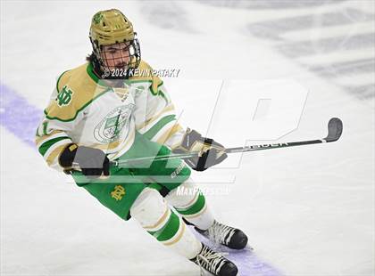 Thumbnail 1 in Simsbury vs. Notre Dame, WH (CIAC DI Semifinal) photogallery.