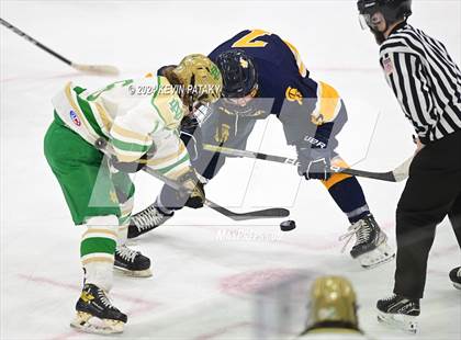 Thumbnail 2 in Simsbury vs. Notre Dame, WH (CIAC DI Semifinal) photogallery.