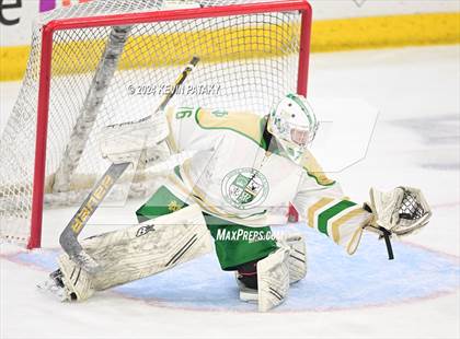 Thumbnail 1 in Simsbury vs. Notre Dame, WH (CIAC DI Semifinal) photogallery.