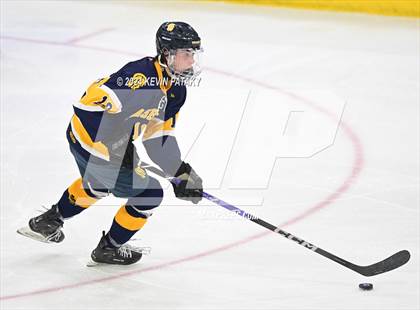 Thumbnail 2 in Simsbury vs. Notre Dame, WH (CIAC DI Semifinal) photogallery.