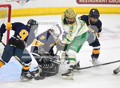 Thumbnail 3 in Simsbury vs. Notre Dame, WH (CIAC DI Semifinal) photogallery.