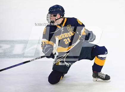 Thumbnail 2 in Simsbury vs. Notre Dame, WH (CIAC DI Semifinal) photogallery.