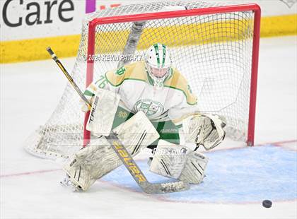 Thumbnail 1 in Simsbury vs. Notre Dame, WH (CIAC DI Semifinal) photogallery.