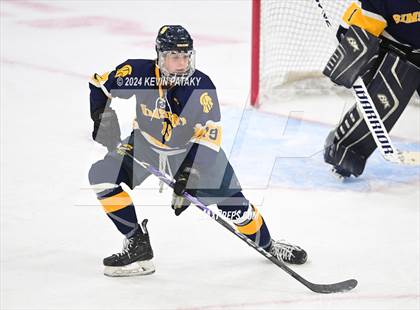 Thumbnail 1 in Simsbury vs. Notre Dame, WH (CIAC DI Semifinal) photogallery.