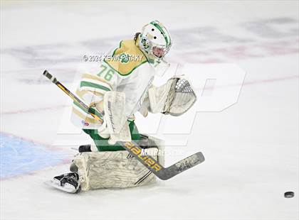 Thumbnail 2 in Simsbury vs. Notre Dame, WH (CIAC DI Semifinal) photogallery.