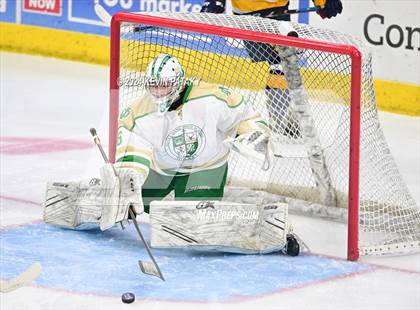Thumbnail 2 in Simsbury vs. Notre Dame, WH (CIAC DI Semifinal) photogallery.