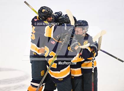 Thumbnail 2 in Simsbury vs. Notre Dame, WH (CIAC DI Semifinal) photogallery.
