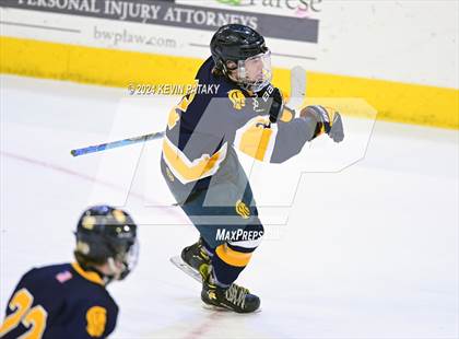 Thumbnail 2 in Simsbury vs. Notre Dame, WH (CIAC DI Semifinal) photogallery.