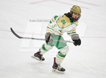 Thumbnail 2 in Simsbury vs. Notre Dame, WH (CIAC DI Semifinal) photogallery.