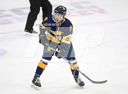 Thumbnail 1 in Simsbury vs. Notre Dame, WH (CIAC DI Semifinal) photogallery.