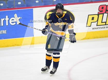 Thumbnail 3 in Simsbury vs. Notre Dame, WH (CIAC DI Semifinal) photogallery.