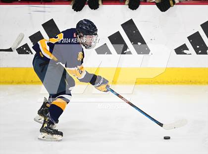 Thumbnail 2 in Simsbury vs. Notre Dame, WH (CIAC DI Semifinal) photogallery.