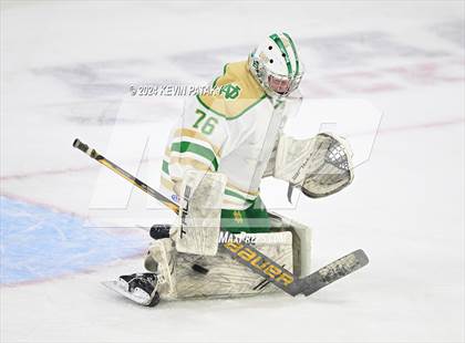 Thumbnail 3 in Simsbury vs. Notre Dame, WH (CIAC DI Semifinal) photogallery.