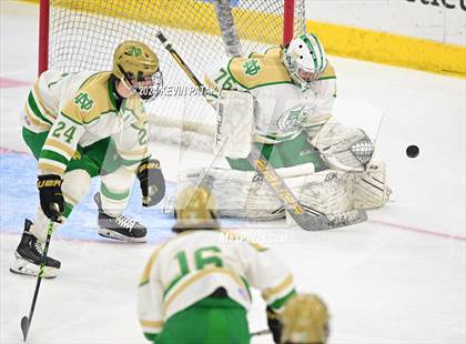 Thumbnail 1 in Simsbury vs. Notre Dame, WH (CIAC DI Semifinal) photogallery.