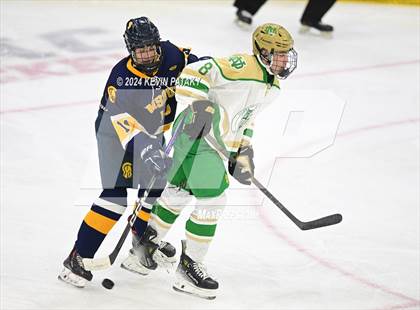 Thumbnail 3 in Simsbury vs. Notre Dame, WH (CIAC DI Semifinal) photogallery.
