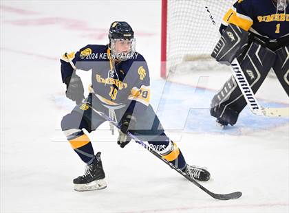 Thumbnail 3 in Simsbury vs. Notre Dame, WH (CIAC DI Semifinal) photogallery.