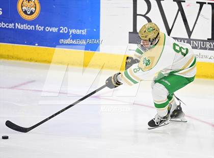 Thumbnail 2 in Simsbury vs. Notre Dame, WH (CIAC DI Semifinal) photogallery.