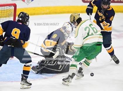 Thumbnail 3 in Simsbury vs. Notre Dame, WH (CIAC DI Semifinal) photogallery.