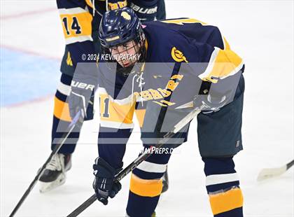 Thumbnail 3 in Simsbury vs. Notre Dame, WH (CIAC DI Semifinal) photogallery.