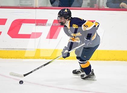 Thumbnail 1 in Simsbury vs. Notre Dame, WH (CIAC DI Semifinal) photogallery.