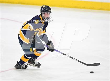 Thumbnail 2 in Simsbury vs. Notre Dame, WH (CIAC DI Semifinal) photogallery.