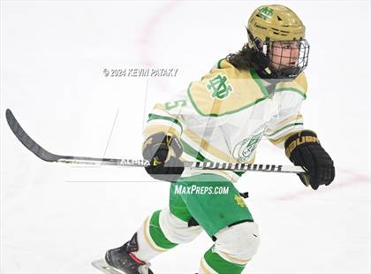 Thumbnail 2 in Simsbury vs. Notre Dame, WH (CIAC DI Semifinal) photogallery.