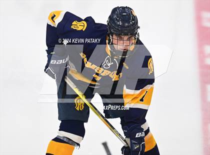 Thumbnail 2 in Simsbury vs. Notre Dame, WH (CIAC DI Semifinal) photogallery.