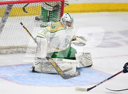 Thumbnail 1 in Simsbury vs. Notre Dame, WH (CIAC DI Semifinal) photogallery.