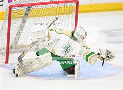 Thumbnail 2 in Simsbury vs. Notre Dame, WH (CIAC DI Semifinal) photogallery.