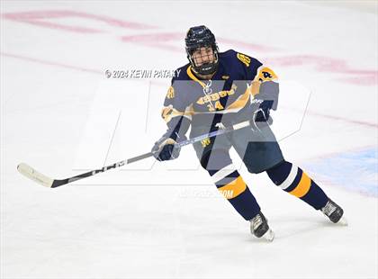 Thumbnail 1 in Simsbury vs. Notre Dame, WH (CIAC DI Semifinal) photogallery.