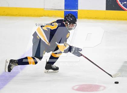 Thumbnail 3 in Simsbury vs. Notre Dame, WH (CIAC DI Semifinal) photogallery.