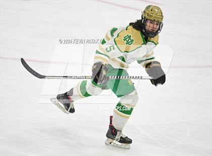 Thumbnail 1 in Simsbury vs. Notre Dame, WH (CIAC DI Semifinal) photogallery.