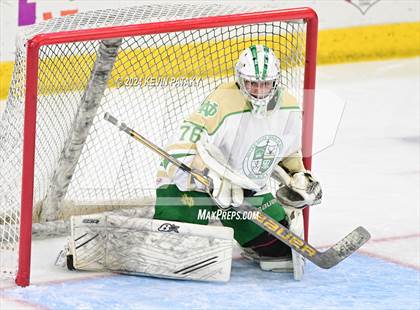 Thumbnail 1 in Simsbury vs. Notre Dame, WH (CIAC DI Semifinal) photogallery.