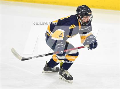 Thumbnail 1 in Simsbury vs. Notre Dame, WH (CIAC DI Semifinal) photogallery.