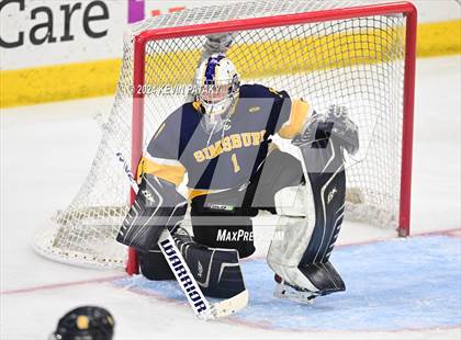Thumbnail 1 in Simsbury vs. Notre Dame, WH (CIAC DI Semifinal) photogallery.