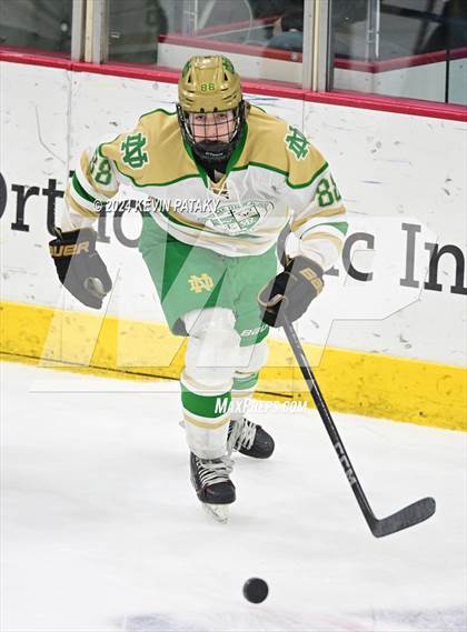 Thumbnail 1 in Simsbury vs. Notre Dame, WH (CIAC DI Semifinal) photogallery.