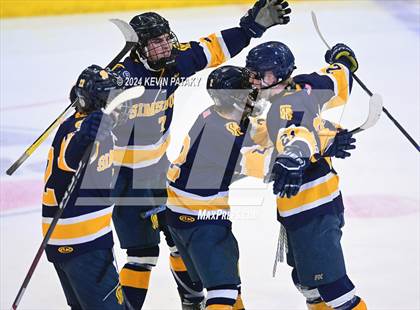 Thumbnail 1 in Simsbury vs. Notre Dame, WH (CIAC DI Semifinal) photogallery.