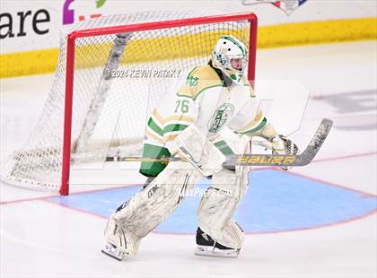 Thumbnail 1 in Simsbury vs. Notre Dame, WH (CIAC DI Semifinal) photogallery.