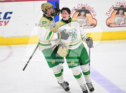 Thumbnail 2 in Simsbury vs. Notre Dame, WH (CIAC DI Semifinal) photogallery.