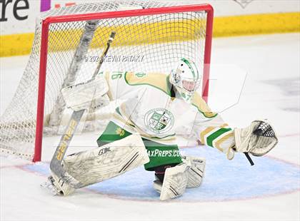 Thumbnail 3 in Simsbury vs. Notre Dame, WH (CIAC DI Semifinal) photogallery.