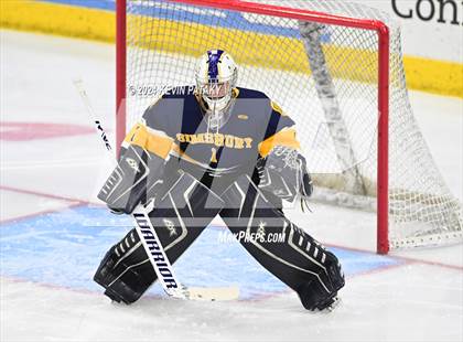 Thumbnail 2 in Simsbury vs. Notre Dame, WH (CIAC DI Semifinal) photogallery.