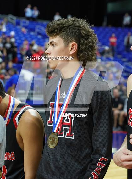 Thumbnail 2 in Lipan vs. New Home (UIL 2A Basketball State Semifinal Medal Ceremony) photogallery.